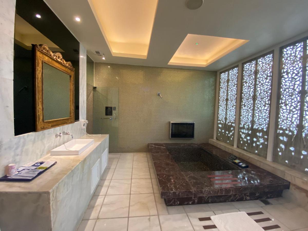 Xiadu Motel Taichung Exterior foto
