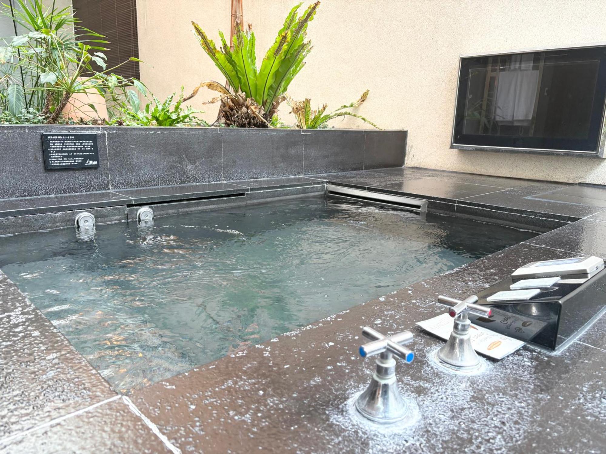 Xiadu Motel Taichung Exterior foto