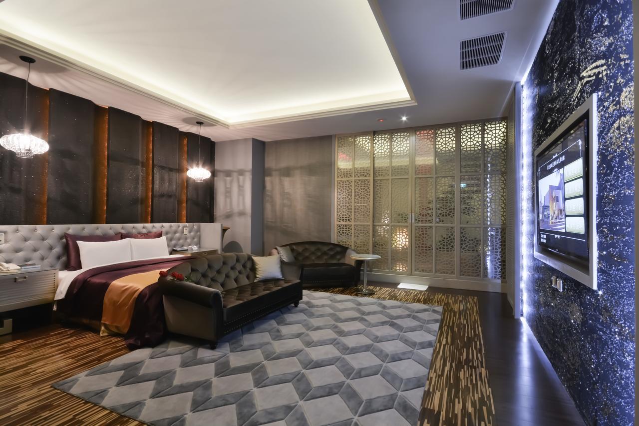 Xiadu Motel Taichung Exterior foto