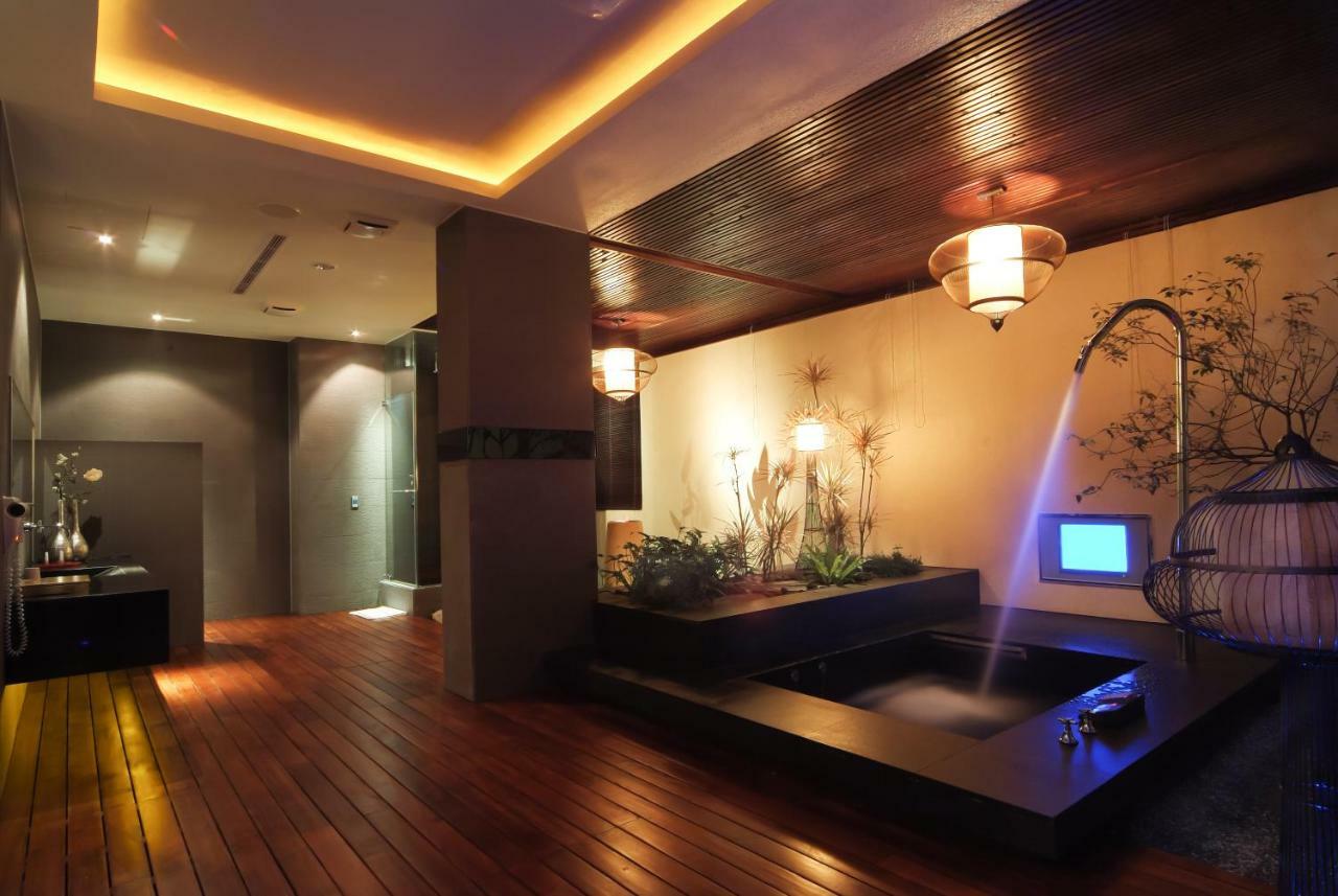 Xiadu Motel Taichung Exterior foto